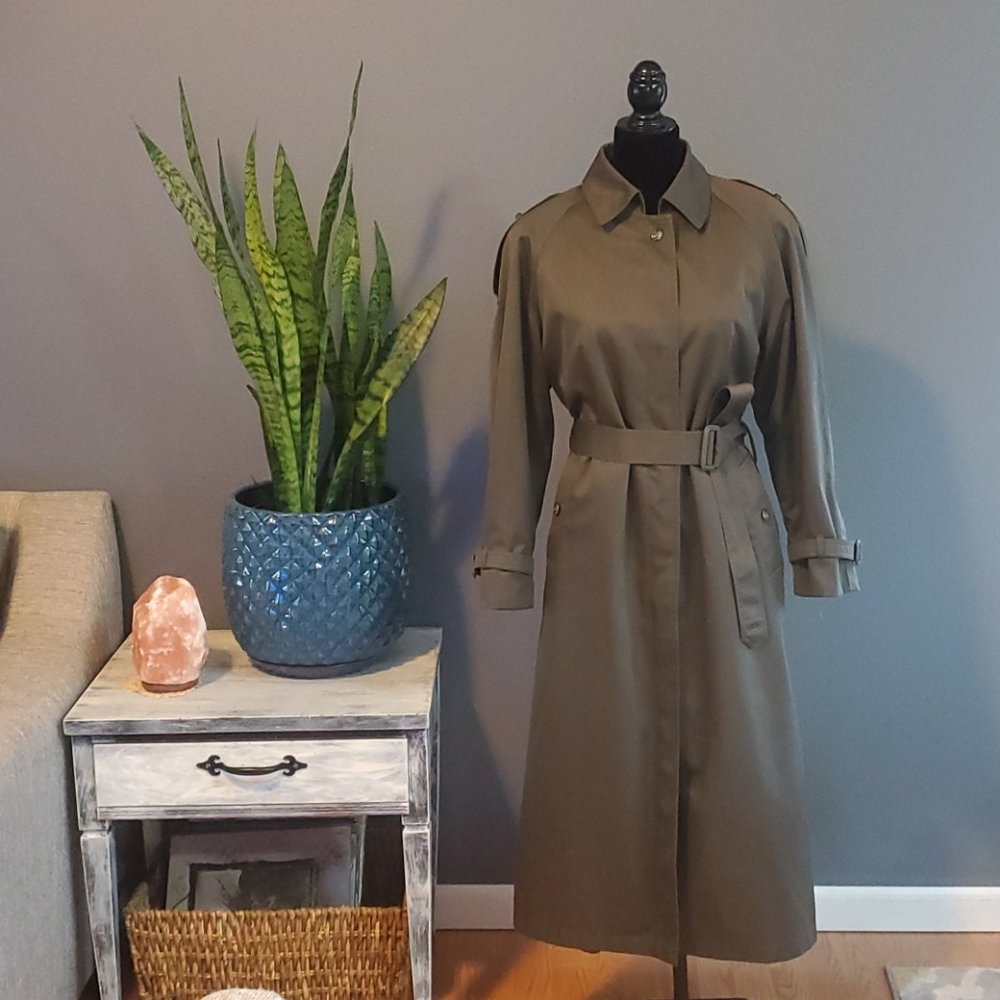 LONDON TOWNE ladies olive green trench coat